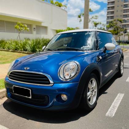 MINI ONE 2013