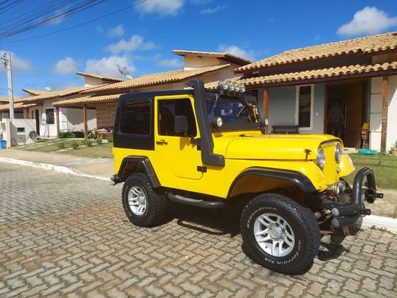 WILLYS JEEP 1976