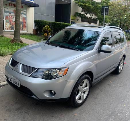 MITSUBISHI OUTLANDER 2009