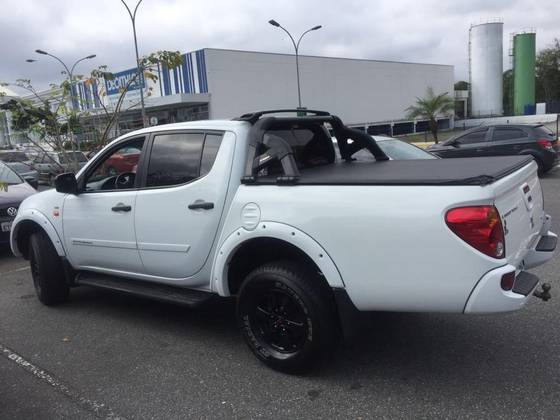 MITSUBISHI L200 TRITON 2013