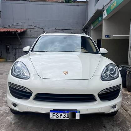 PORSCHE CAYENNE 2011