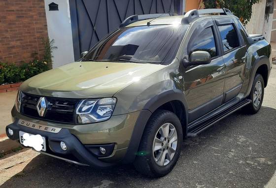 RENAULT DUSTER OROCH 2020