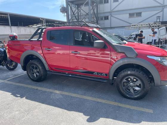 MITSUBISHI L200 TRITON 2022