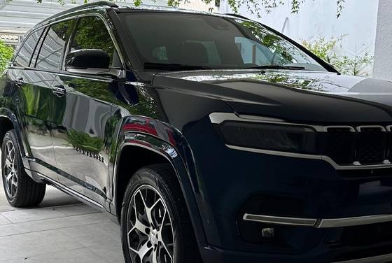 JEEP COMMANDER 2022
