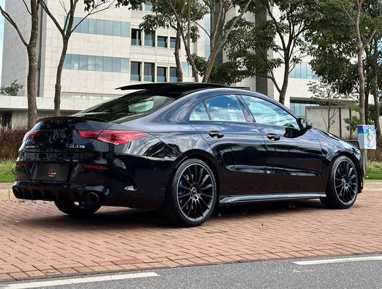MERCEDES-BENZ CLA 35 AMG 2021