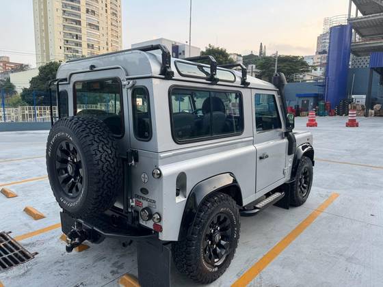 LAND ROVER DEFENDER 2002