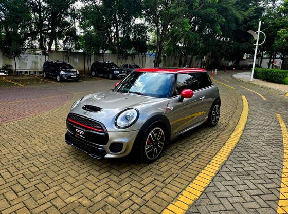 MINI COOPER 2018