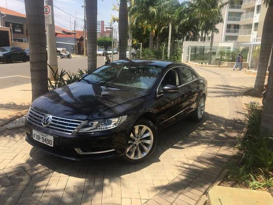 VOLKSWAGEN PASSAT 2013