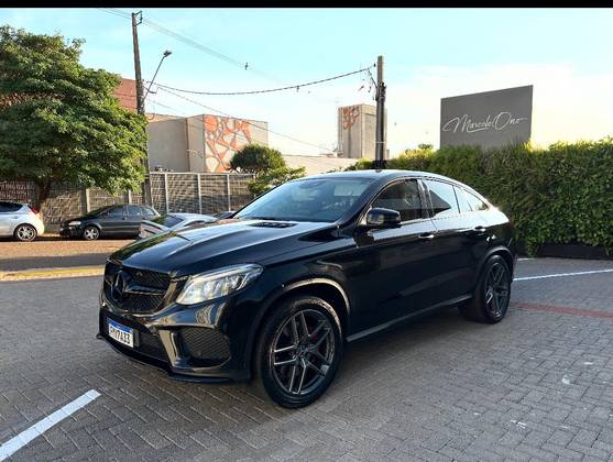 MERCEDES-BENZ GLE 400 2016