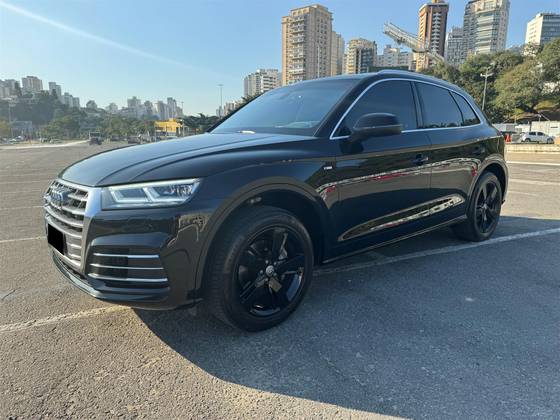 AUDI Q5 2020