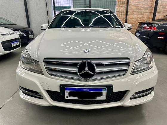 MERCEDES-BENZ C 180 2012