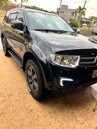 MITSUBISHI PAJERO DAKAR 2016