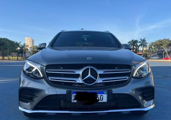 MERCEDES-BENZ GLC 250 2018