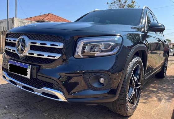 MERCEDES-BENZ GLB 200 2021