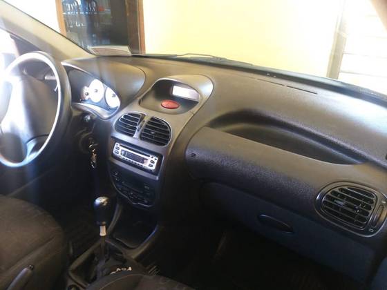 PEUGEOT 206 2008