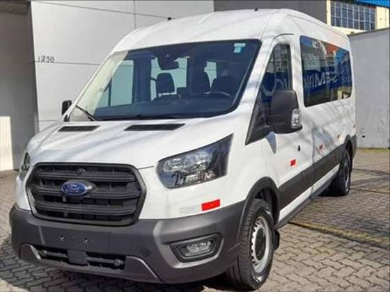 FORD TRANSIT 2023