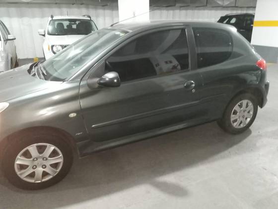 PEUGEOT 207 2009