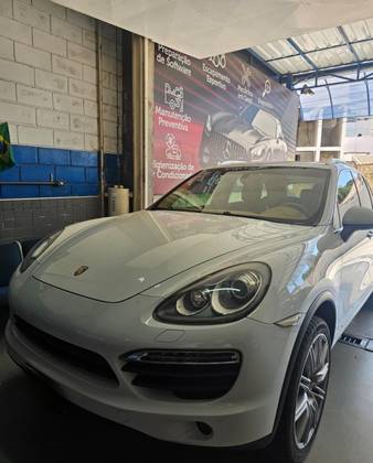 PORSCHE CAYENNE 2013