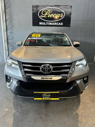 TOYOTA HILUX SW4 2018