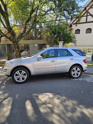 MERCEDES-BENZ ML 350 2011