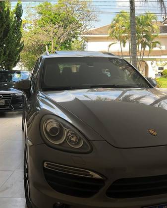 PORSCHE CAYENNE 2011