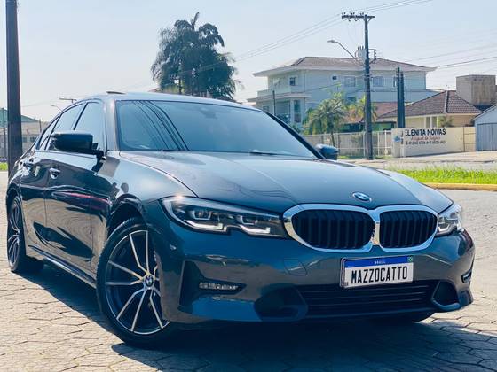 BMW 320i 2021