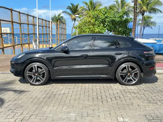 PORSCHE CAYENNE 2023