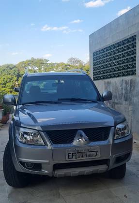 MITSUBISHI PAJERO TR4 2014