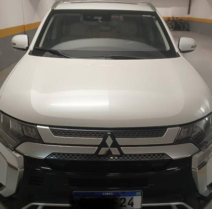 MITSUBISHI OUTLANDER 2020