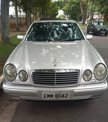 MERCEDES-BENZ E 320 1997