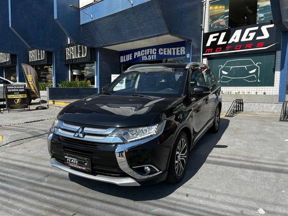 MITSUBISHI OUTLANDER 2018