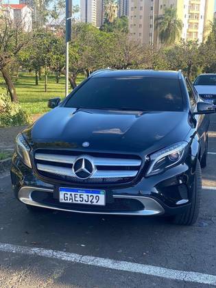 MERCEDES-BENZ GLA 200 2016
