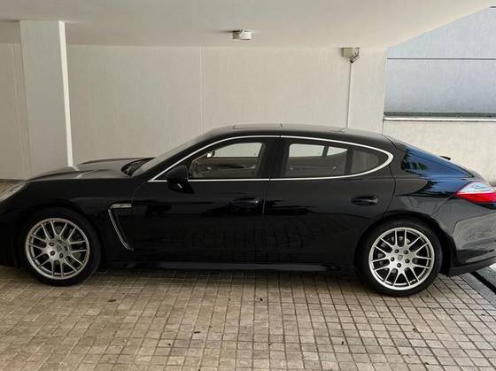 PORSCHE PANAMERA 2010