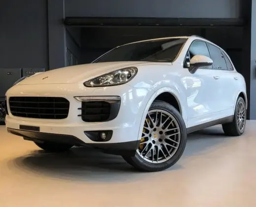 PORSCHE CAYENNE 2018