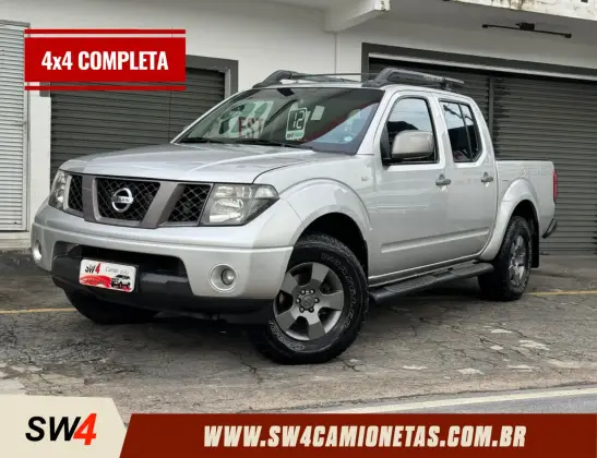 NISSAN FRONTIER 2012