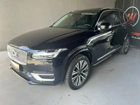 VOLVO XC90 2021
