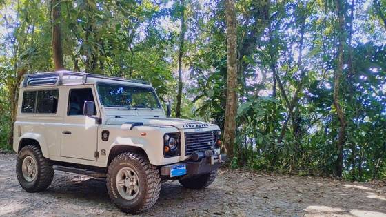 LAND ROVER DEFENDER 2000
