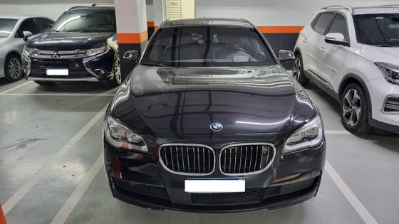 BMW 750i 2014
