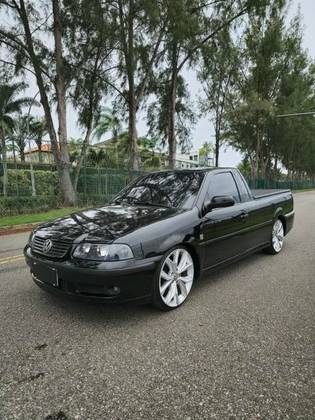 VOLKSWAGEN SAVEIRO 2001