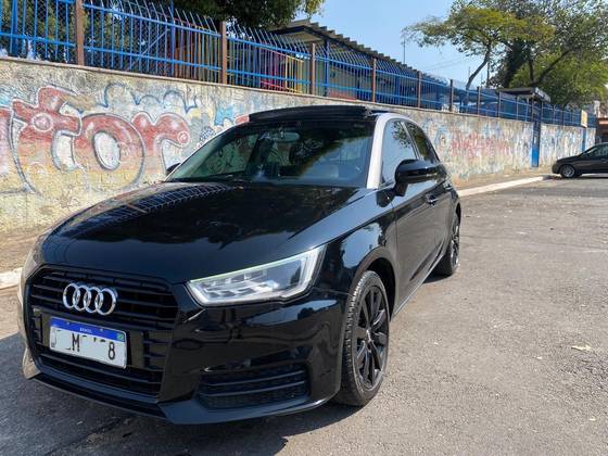 AUDI A1 2016