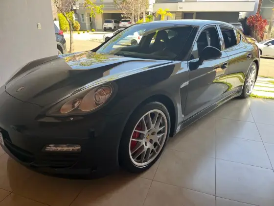 PORSCHE PANAMERA 2011