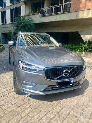VOLVO XC60 2020