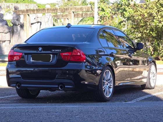 BMW 335i 2011