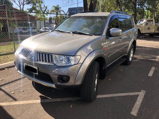 MITSUBISHI PAJERO DAKAR 2013