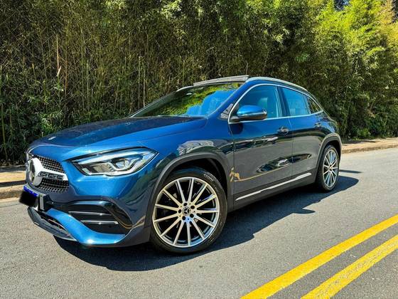 MERCEDES-BENZ GLA 200 2021