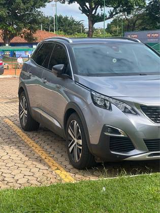 PEUGEOT 3008 2020