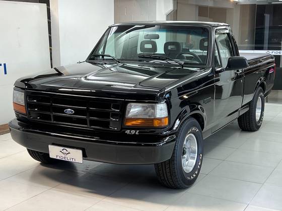 FORD F-1000 1998