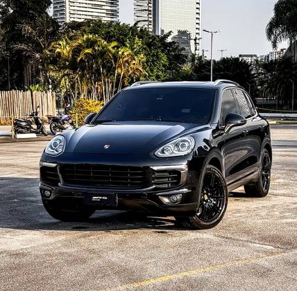 PORSCHE CAYENNE 2016