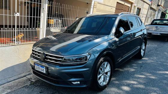 VOLKSWAGEN TIGUAN 2019