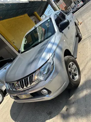 MITSUBISHI L200 TRITON 2021